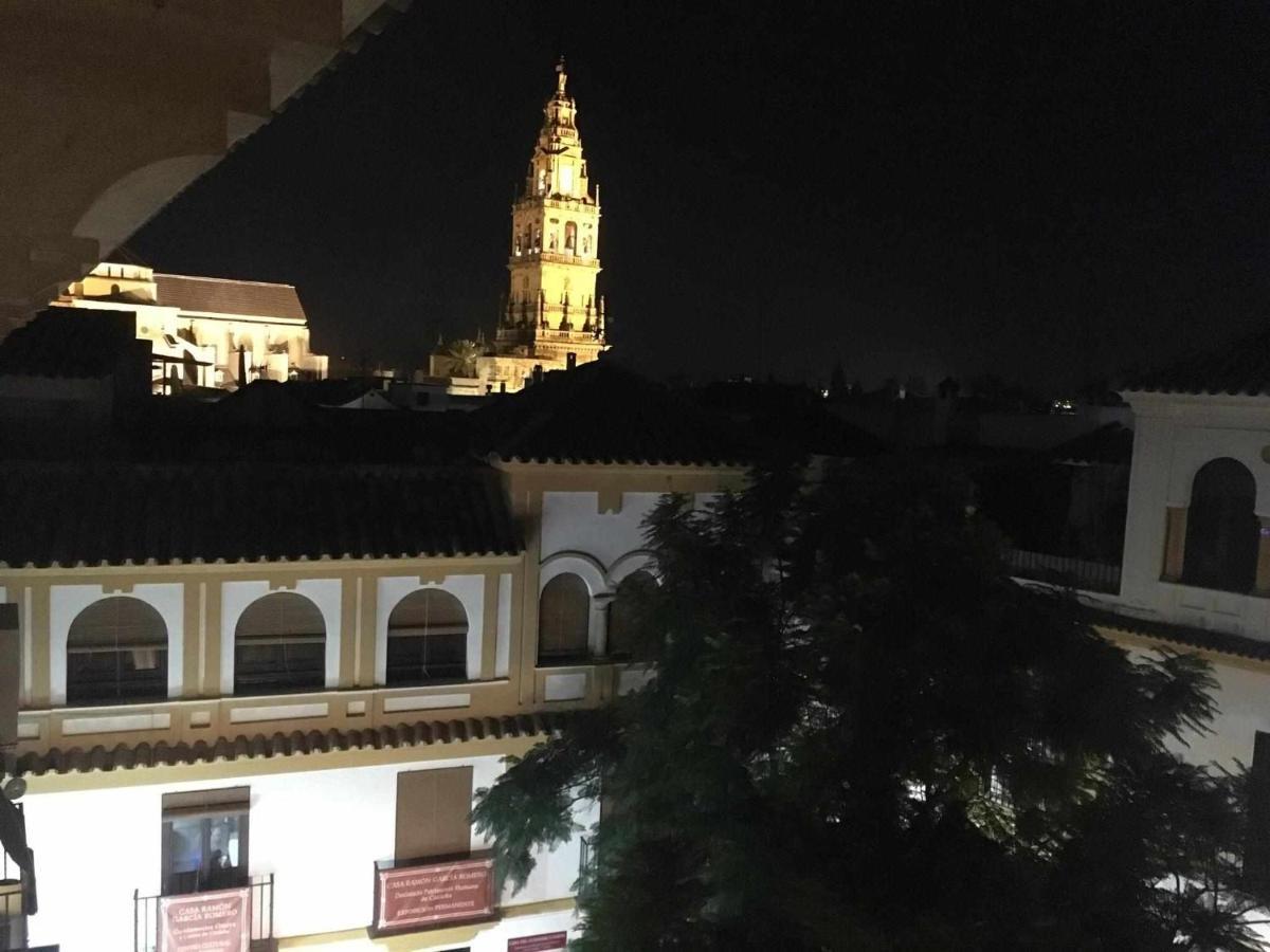 La Casa De La Musica Apartment กอร์โดบา ภายนอก รูปภาพ